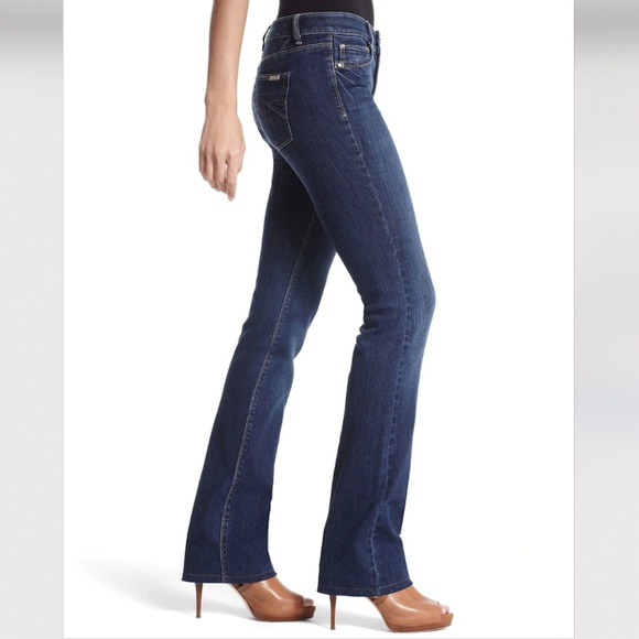 WHBM Blanc bootcut, 4 short - Picture 6 of 7